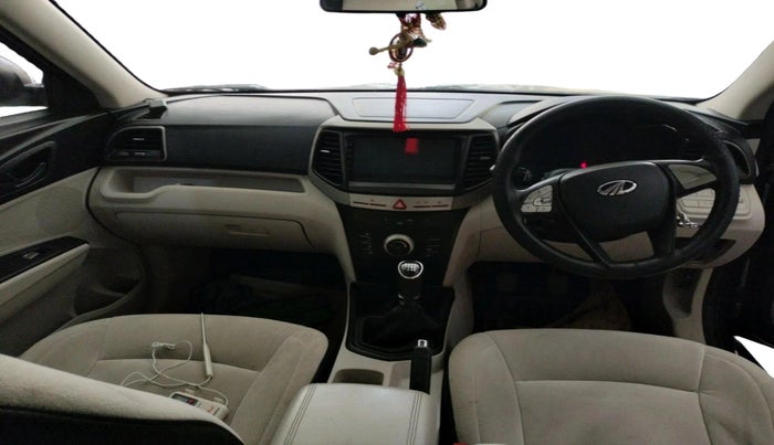 2021 Mahindra XUV300 W6 1.5 Diesel, Diesel, Manual, 26,665 km, interior