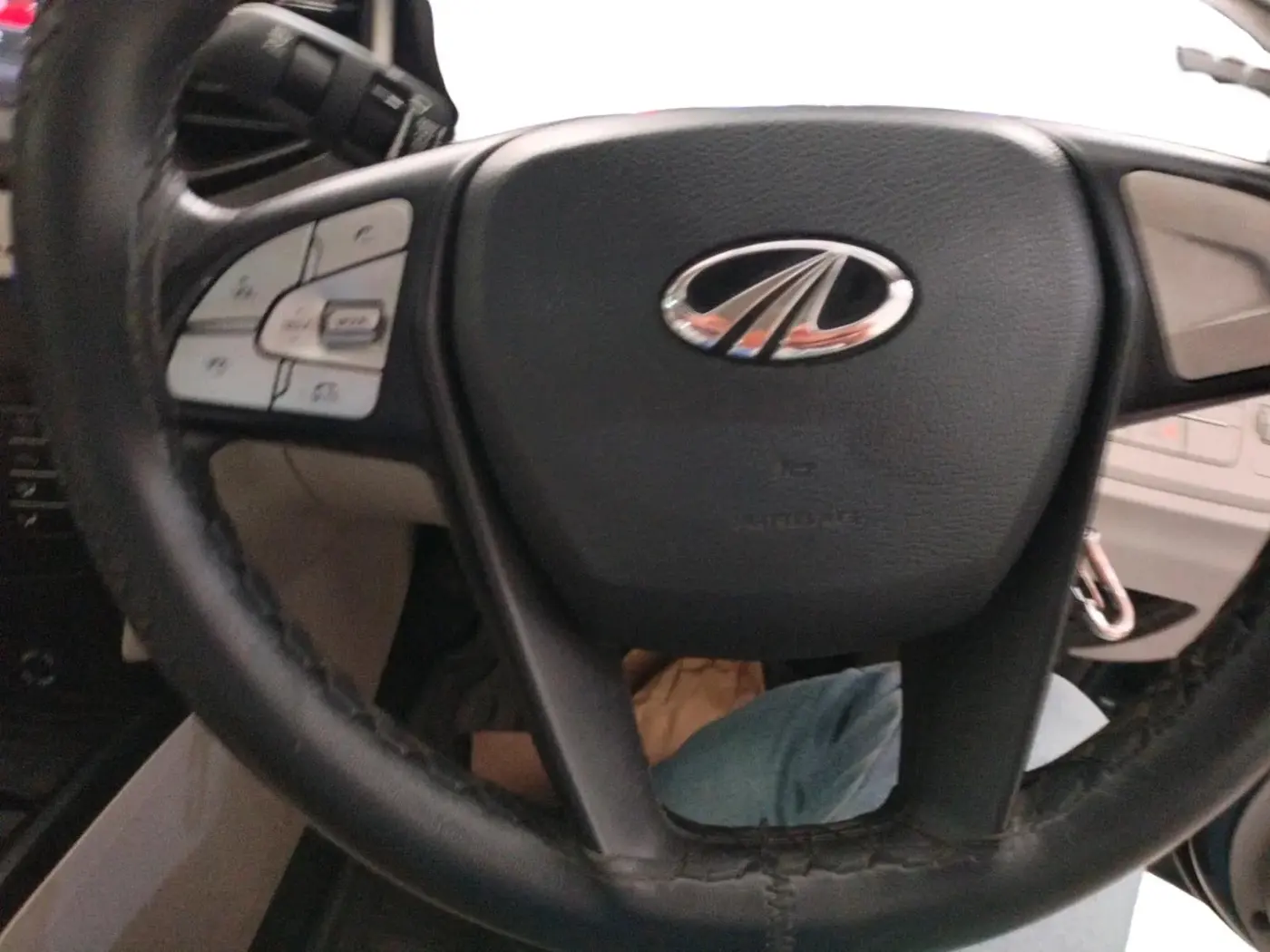 2021 Mahindra XUV300 W6 1.5 Diesel, Diesel, Manual, 26,665 km, interior