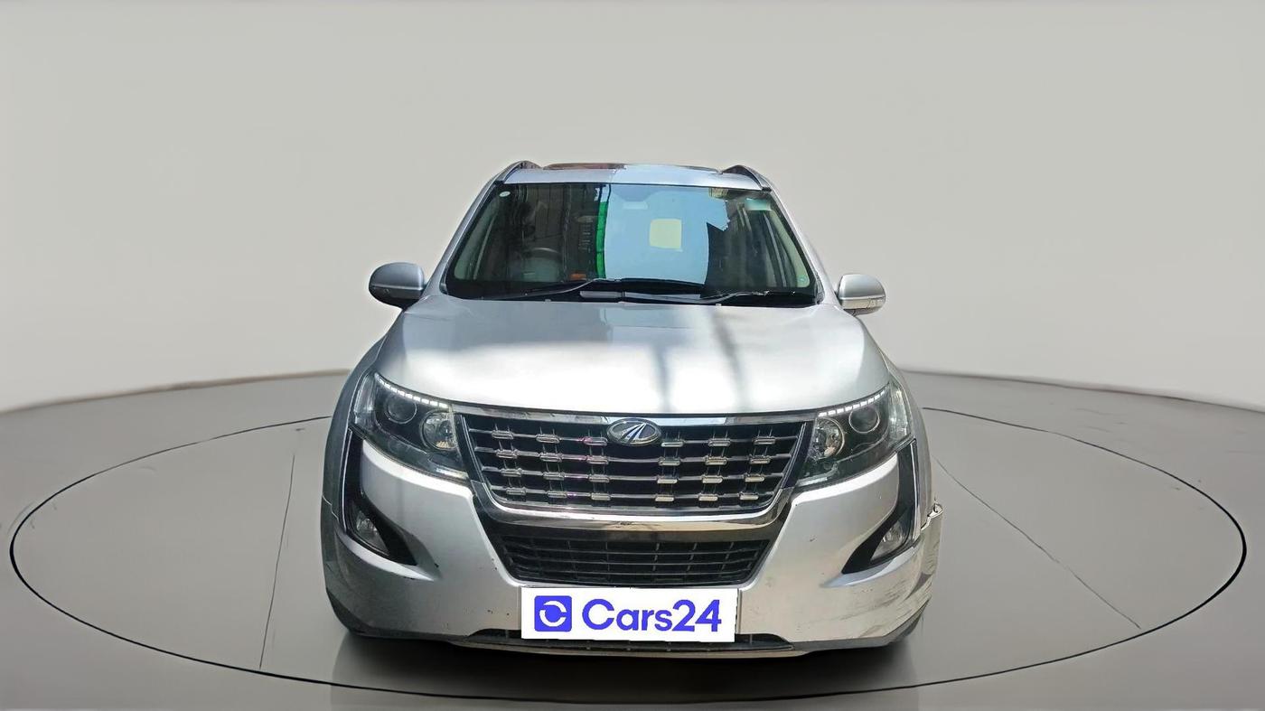 2018 Mahindra XUV500 W11, Diesel, Manual, 70,174 km, exterior