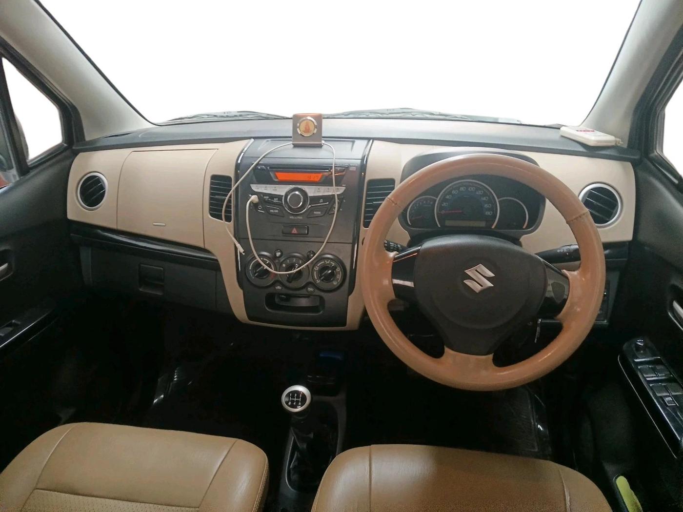 2017 Maruti Wagon R 1.0 VXI, Petrol, Manual, 48,647 km, interior