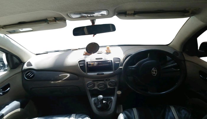 2011 Hyundai i10 MAGNA 1.1, CNG, Manual, 87,987 km, interior