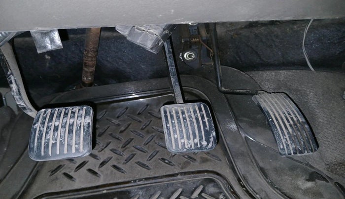 2011 Hyundai i10 MAGNA 1.1, CNG, Manual, 87,987 km, interior