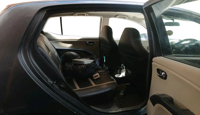 2011 Hyundai i10 MAGNA 1.1, CNG, Manual, 87,987 km, interior