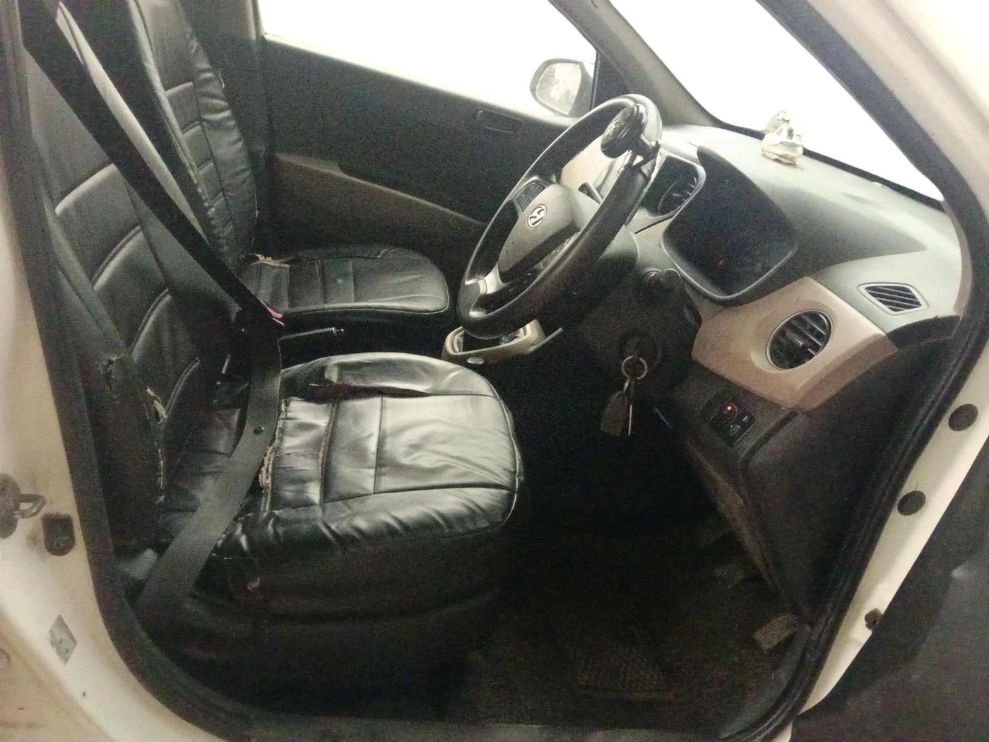 2018 Hyundai Grand i10 MAGNA 1.2 KAPPA VTVT, Petrol, Manual, 60,494 km, interior