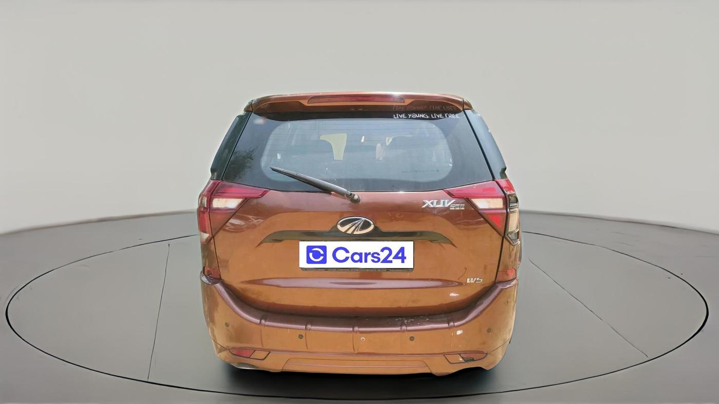 2019 Mahindra XUV500 W5, Diesel, Manual, 66,297 km, exterior