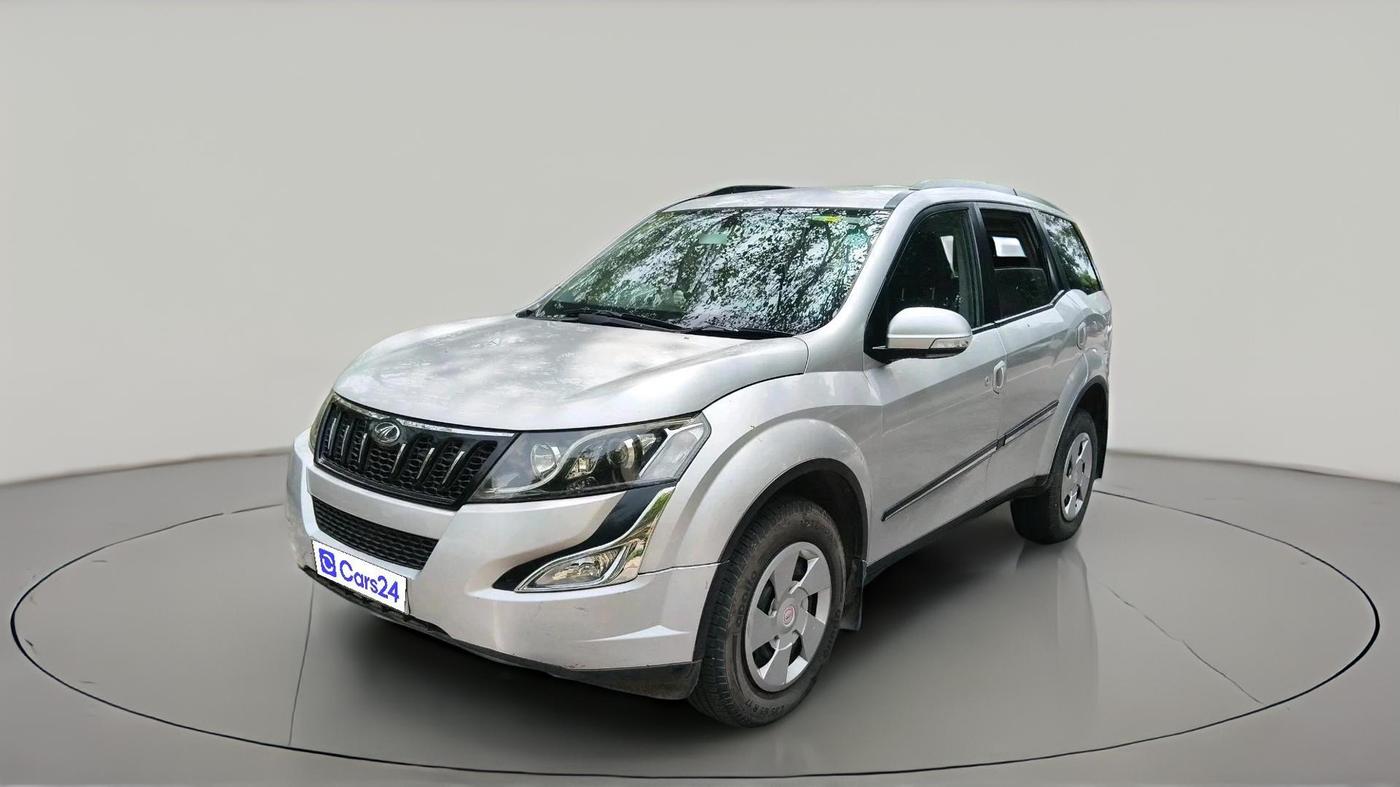2016 Mahindra XUV500 W6, Diesel, Manual, 91,347 km, exterior