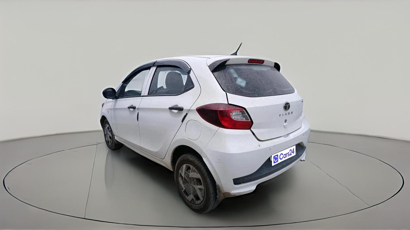 2025 Tata Tiago XM CNG, CNG, Manual, 31,043 km, exterior