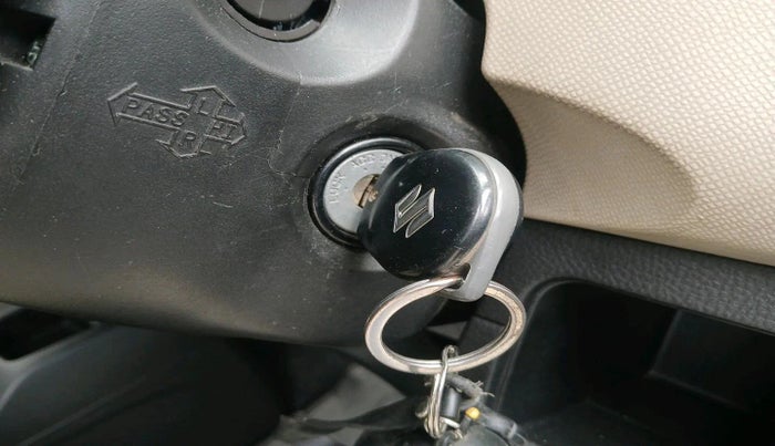 2017 Maruti Wagon R 1.0 VXI AMT, Petrol, Automatic, 39,125 km, interior