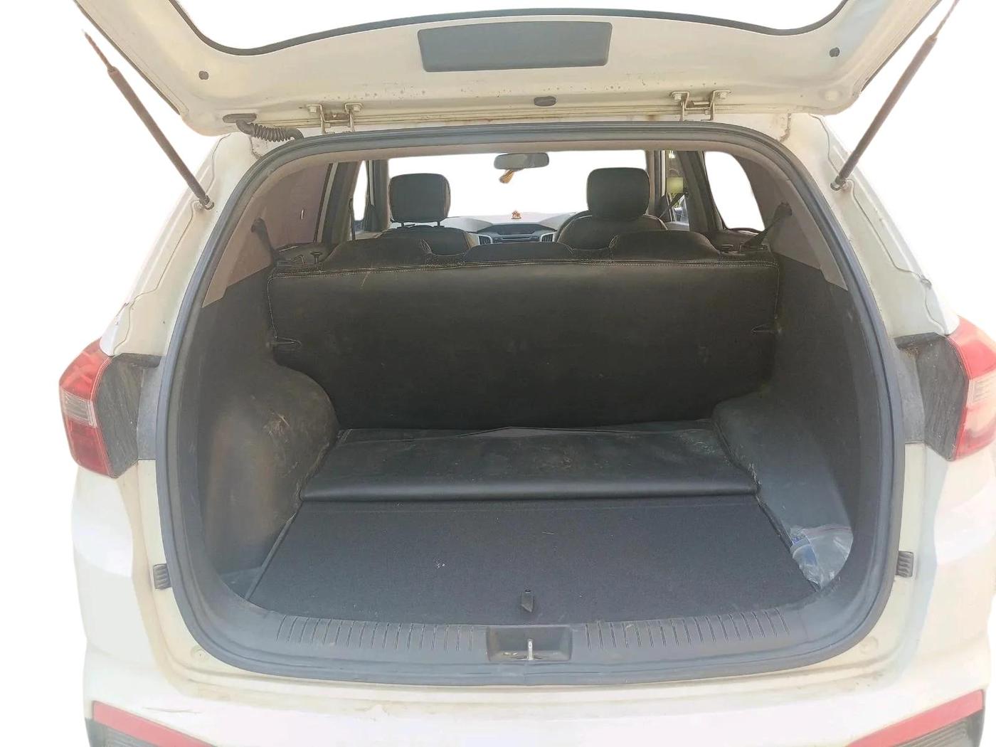 2016 Hyundai Creta E PLUS 1.6 PETROL, Petrol, Manual, 46,910 km, exterior