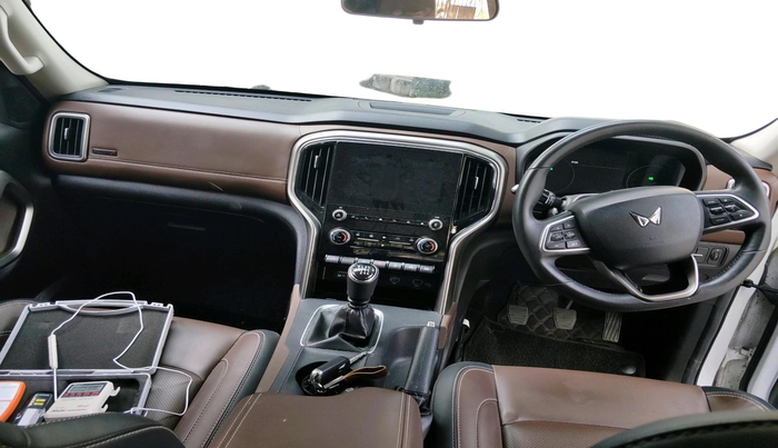 2023 Mahindra SCORPIO-N Z8 DIESEL MT 2WD 7 STR, Diesel, Manual, 14,663 km, interior