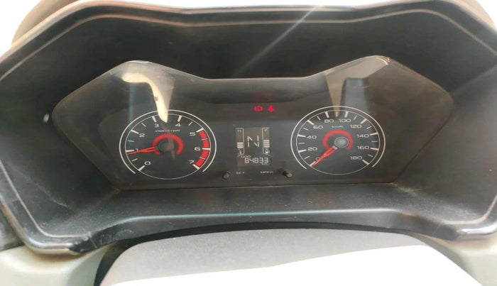 2016 Mahindra Kuv100 K4 D 6 STR, Diesel, Manual, 84,833 km, interior