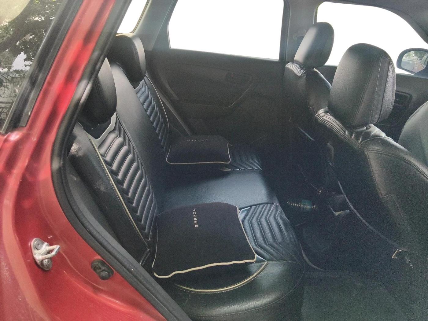 2017 Maruti Vitara Brezza VDI (O), Diesel, Manual, 1,04,380 km, interior