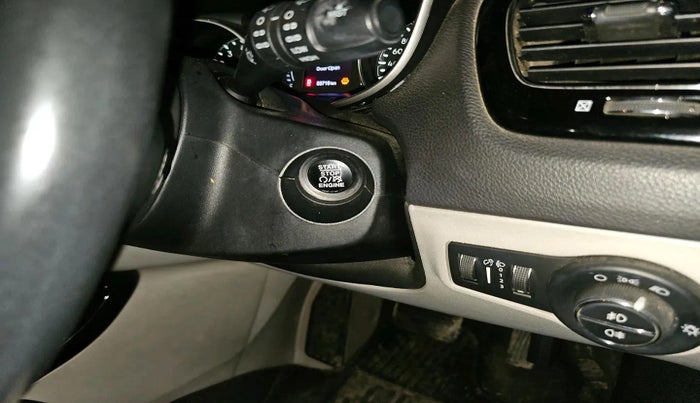 2017 Jeep Compass LIMITED 1.4 PETROL AT, Petrol, Automatic, 61,000 km, interior