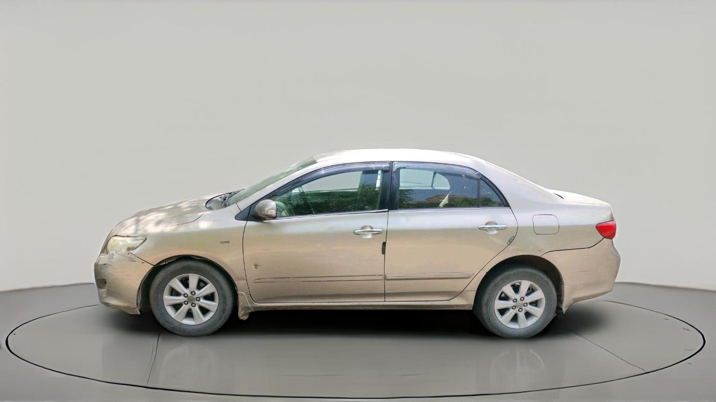 2011 Toyota Corolla Altis G PETROL, CNG, Manual, 1,70,651 km, exterior