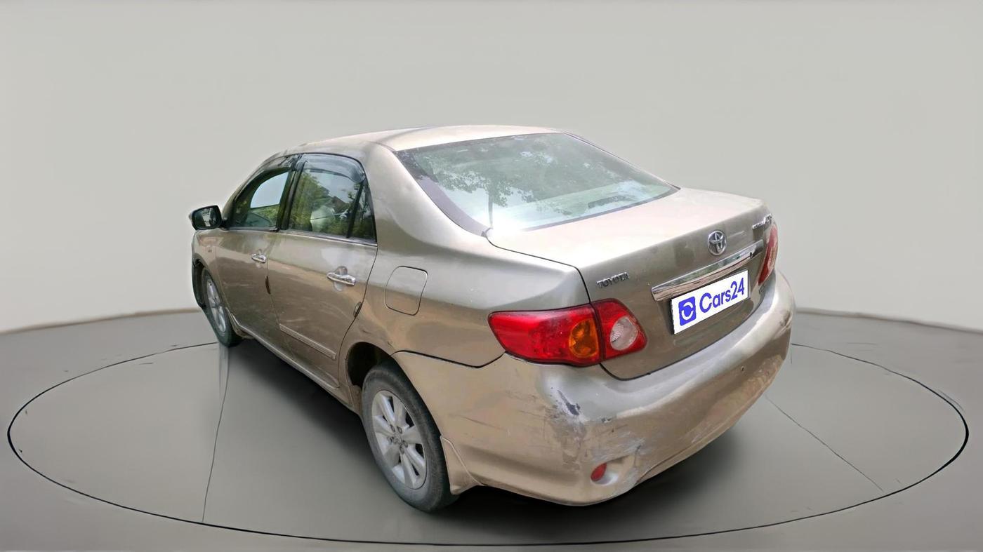 2011 Toyota Corolla Altis G PETROL, CNG, Manual, 1,70,651 km, exterior