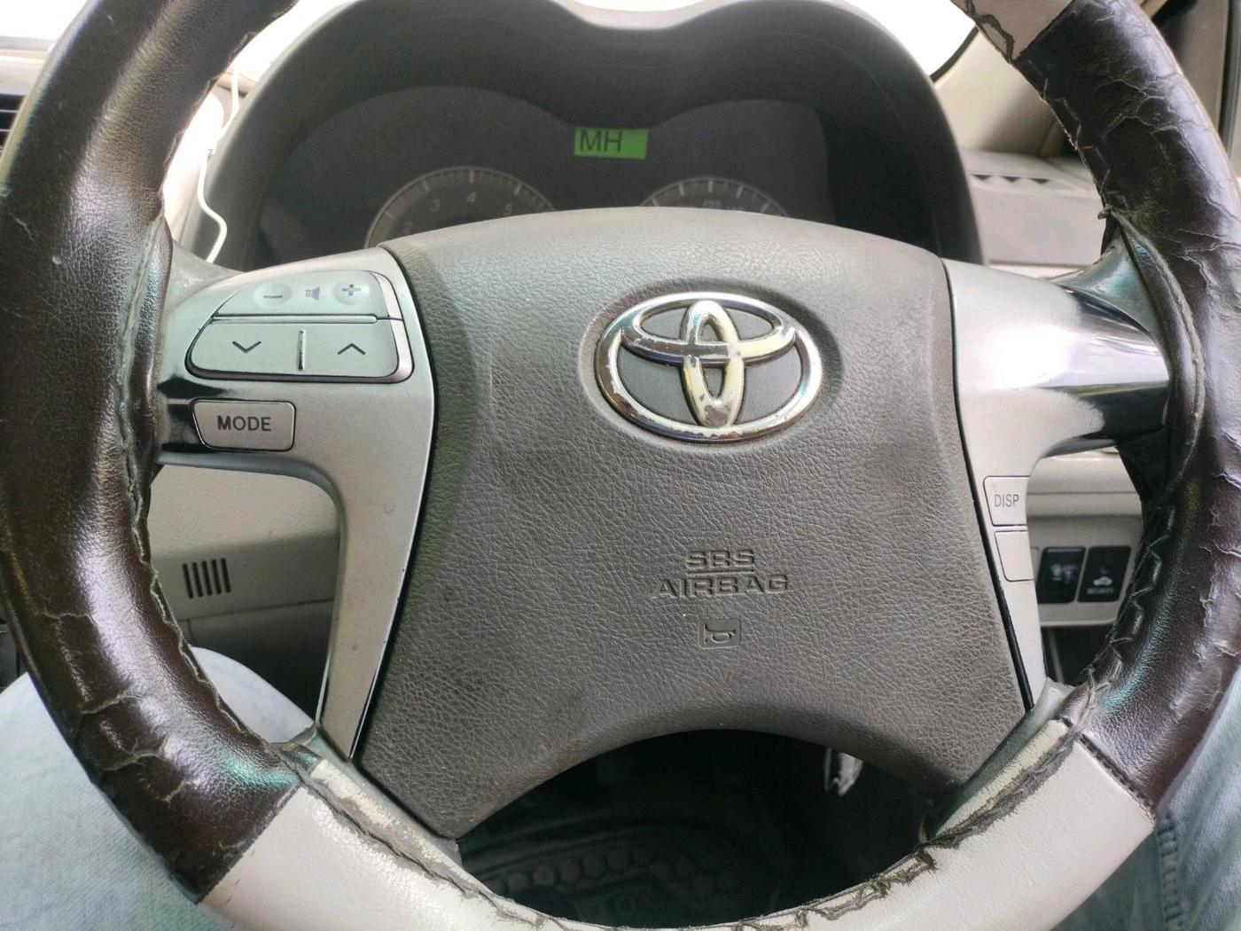 2011 Toyota Corolla Altis G PETROL, CNG, Manual, 1,70,651 km, interior