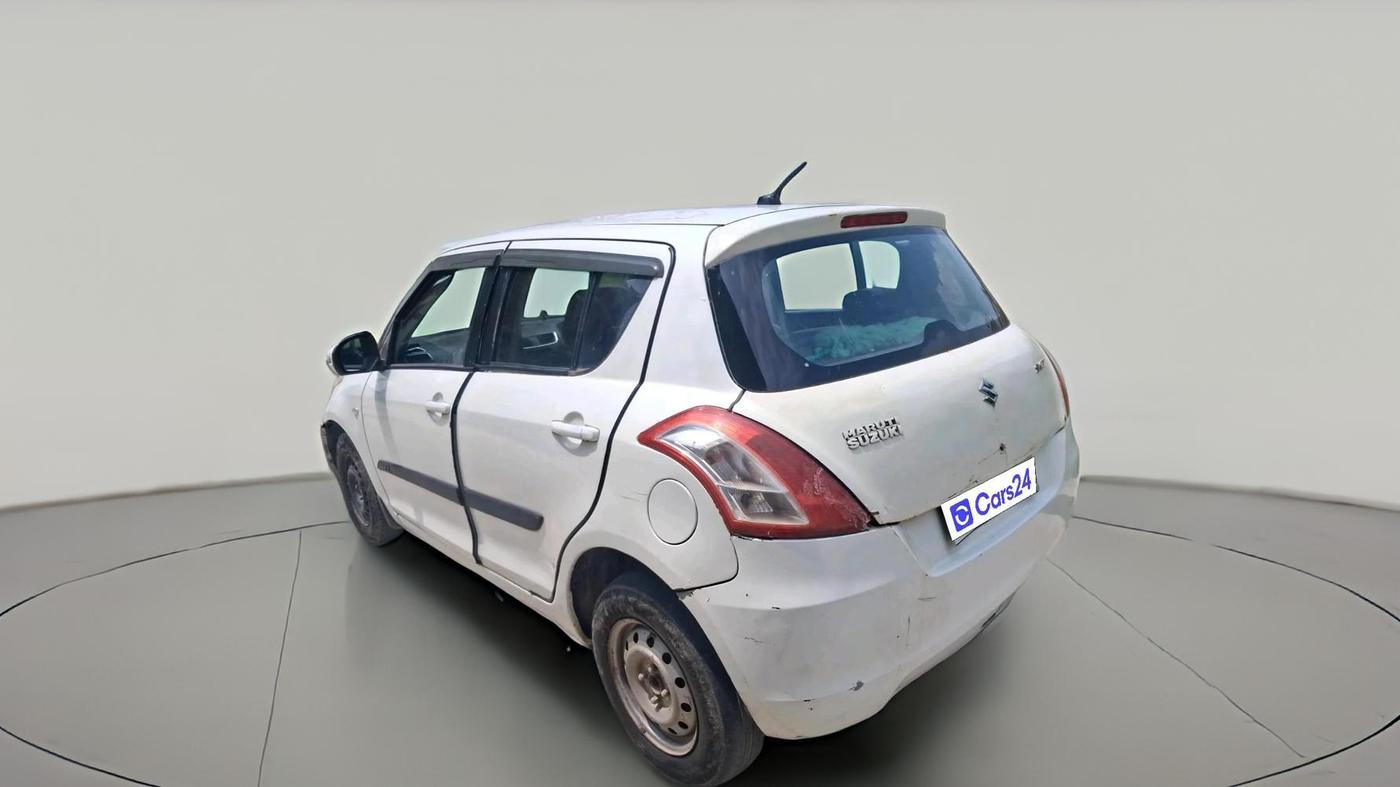 2015 Maruti Swift LXI (O), CNG, Manual, 97,963 km, exterior