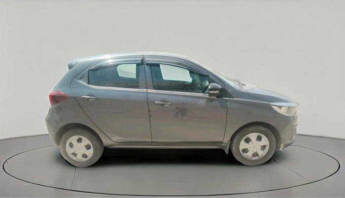 2022 Tata Tiago XT CNG, CNG, Manual, 47,216 km, exterior