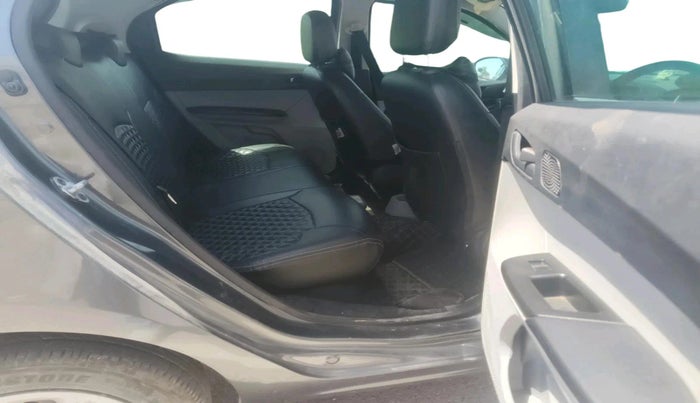 2022 Tata Tiago XT CNG, CNG, Manual, 47,216 km, interior