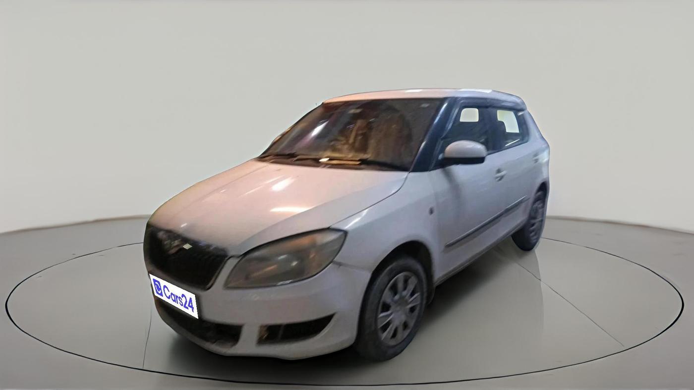 2011 Skoda Fabia AMBIENTE 1.2 MPI, Petrol, Manual, 84,694 km, exterior