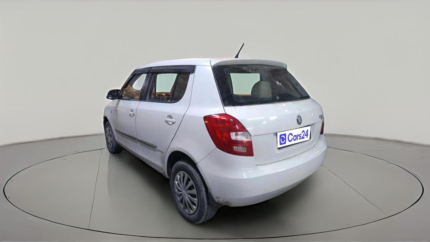 2011 Skoda Fabia AMBIENTE 1.2 MPI, Petrol, Manual, 84,694 km, exterior