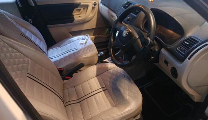 2011 Skoda Fabia AMBIENTE 1.2 MPI, Petrol, Manual, 84,694 km, interior