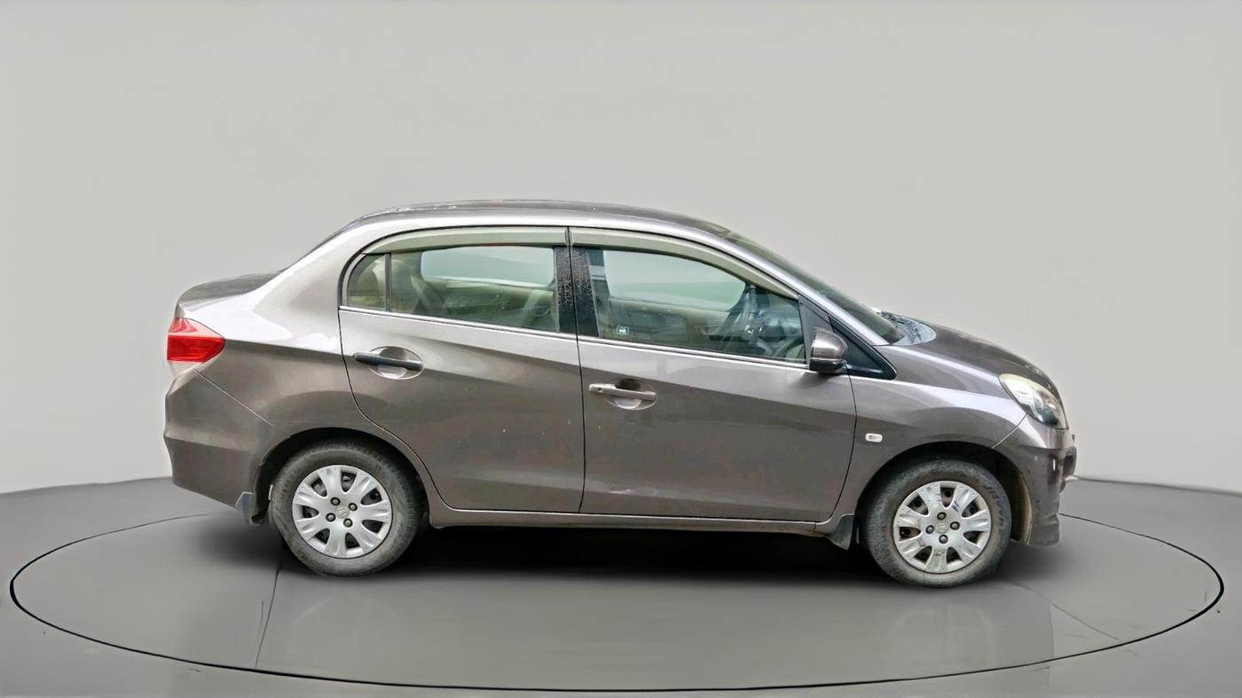 2015 Honda Amaze 1.2L I-VTEC S, Petrol, Manual, 1,47,841 km, exterior