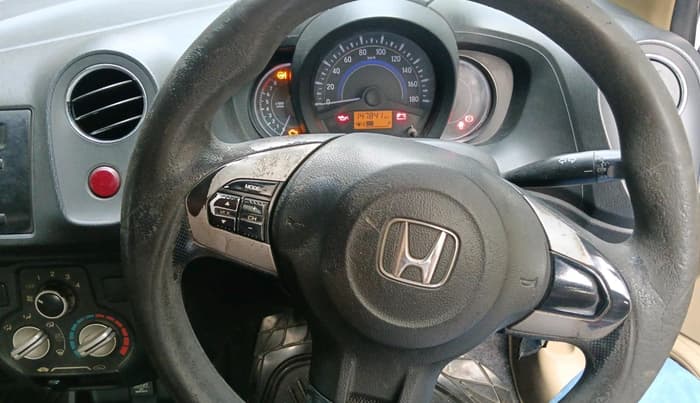 2015 Honda Amaze 1.2L I-VTEC S, Petrol, Manual, 1,47,841 km, interior