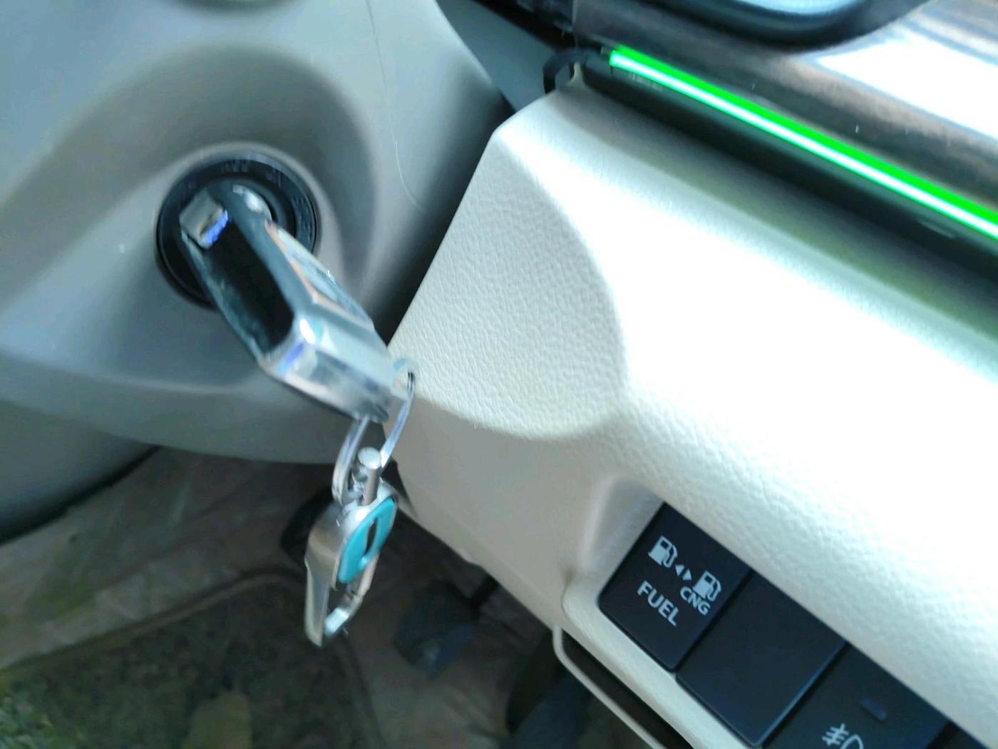 2021 Maruti Ertiga VXI CNG, CNG, Manual, 95,276 km, interior