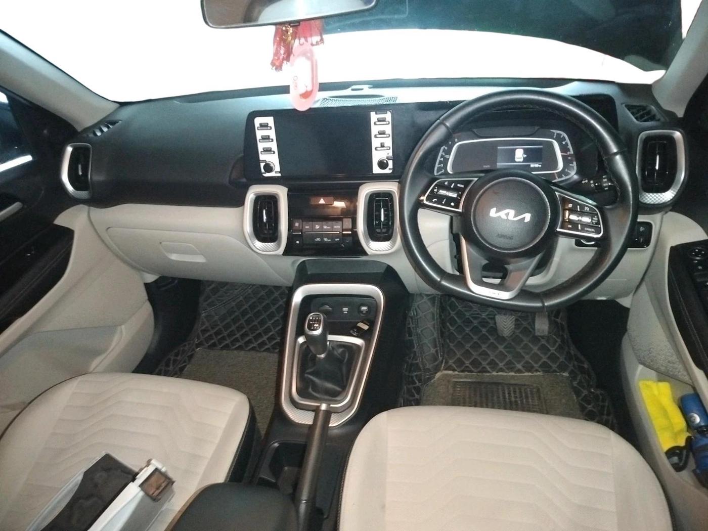 2023 KIA SONET HTX 1.0 IMT, Petrol, Manual, 38,182 km, interior