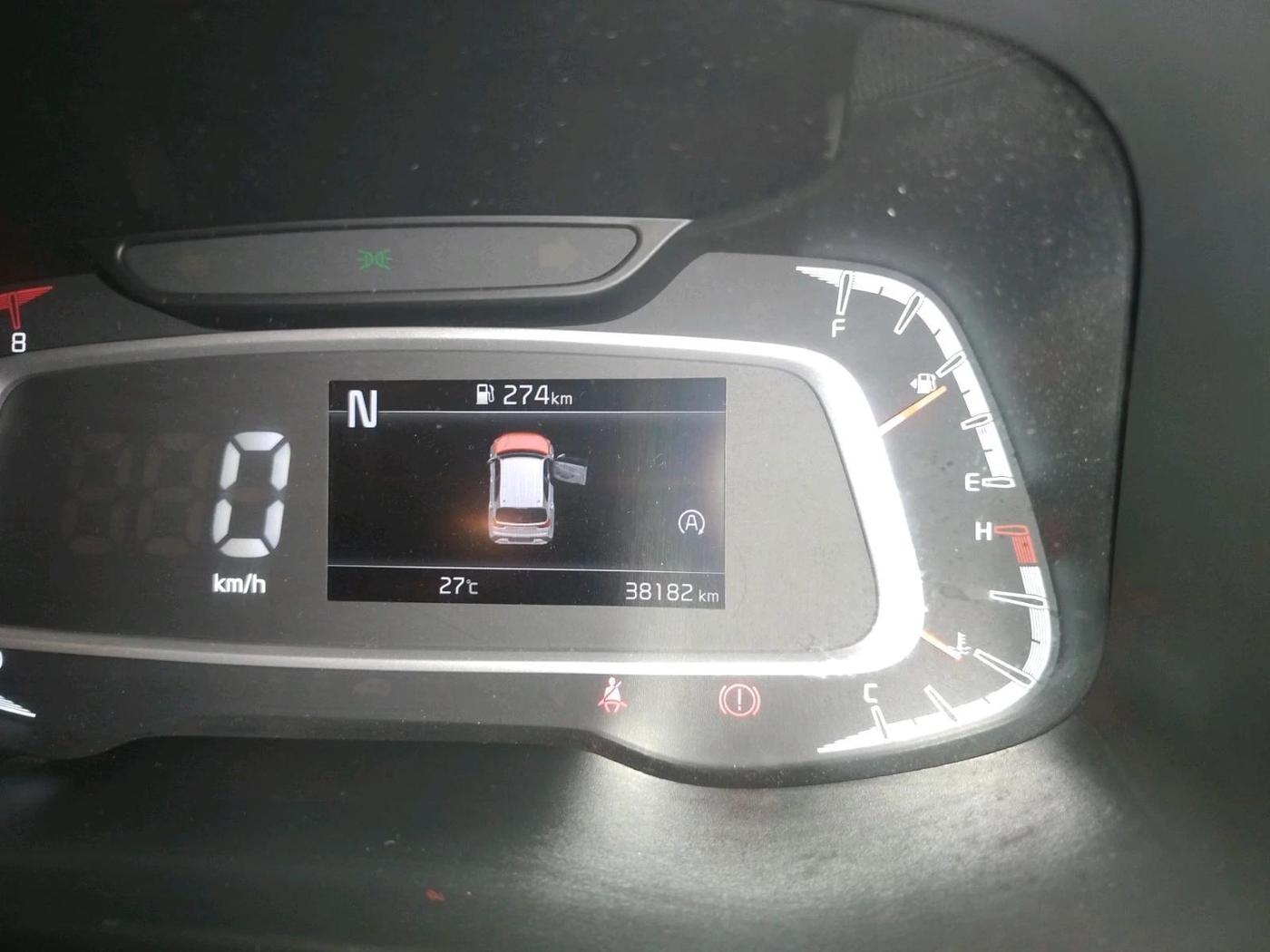 2023 KIA SONET HTX 1.0 IMT, Petrol, Manual, 38,182 km, interior
