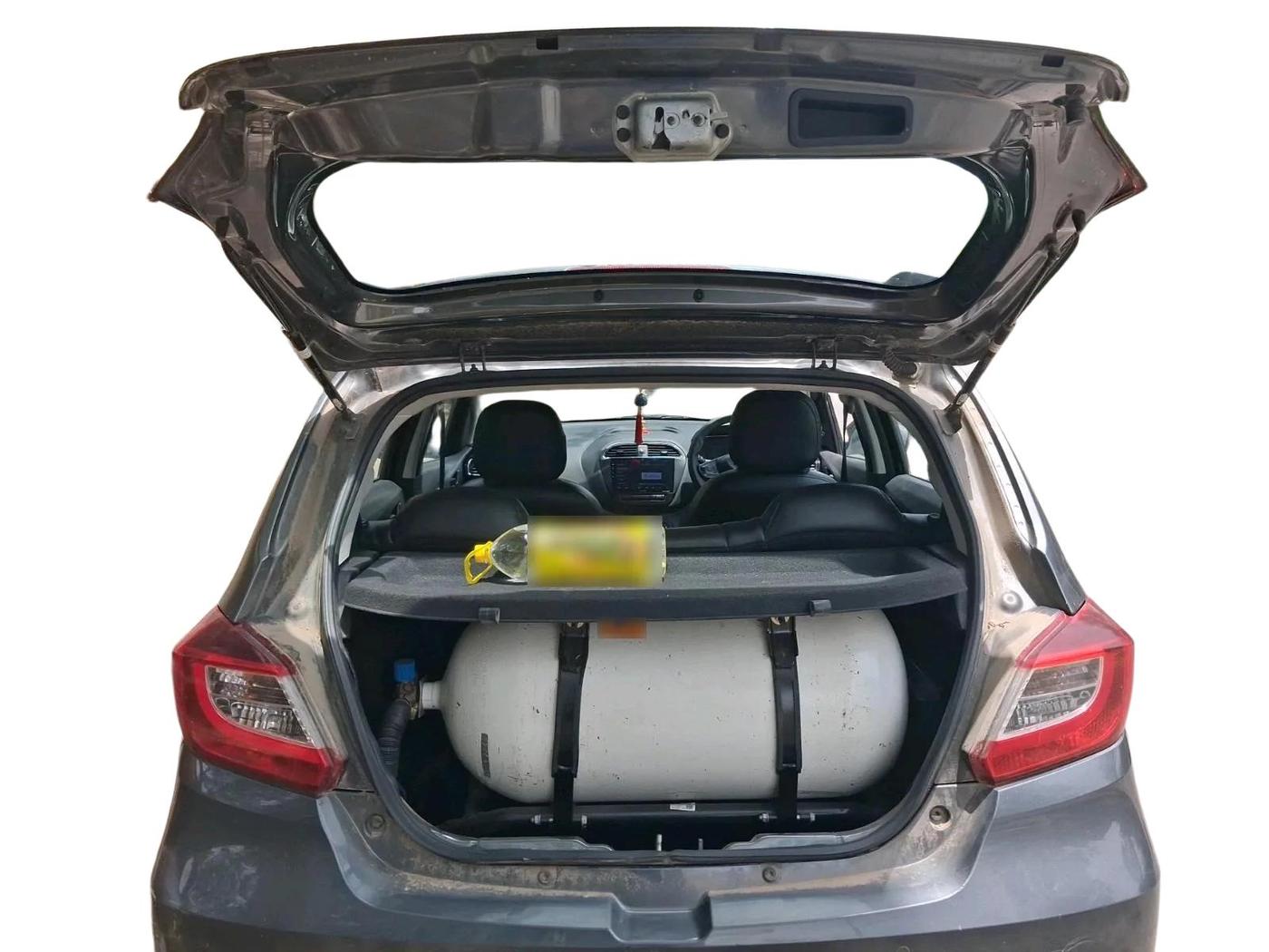 2022 Tata Tiago XT CNG, CNG, Manual, 28,668 km, exterior