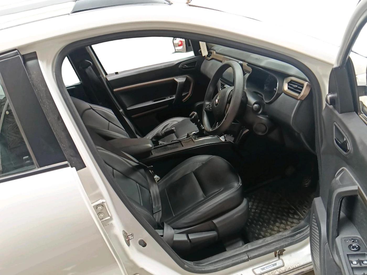 2021 Renault Kiger RXT MT, Petrol, Manual, 21,660 km, interior