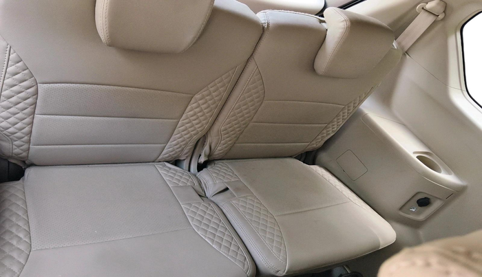 2022 Maruti Ertiga ZXI (O) CNG, CNG, Manual, 32,750 km, interior