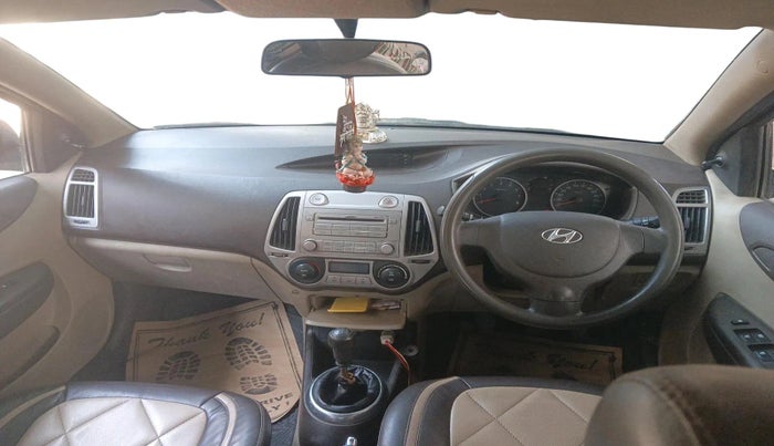 2011 Hyundai i20 MAGNA 1.2, Petrol, Manual, 80,199 km, interior