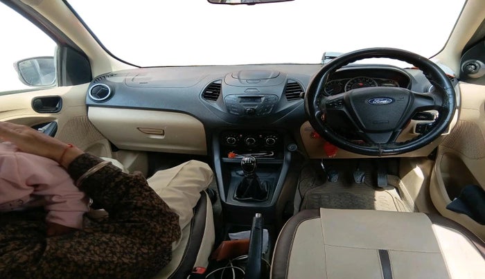 2017 Ford Figo Aspire TITANIUM1.5 DIESEL, Diesel, Manual, 1,61,761 km, interior