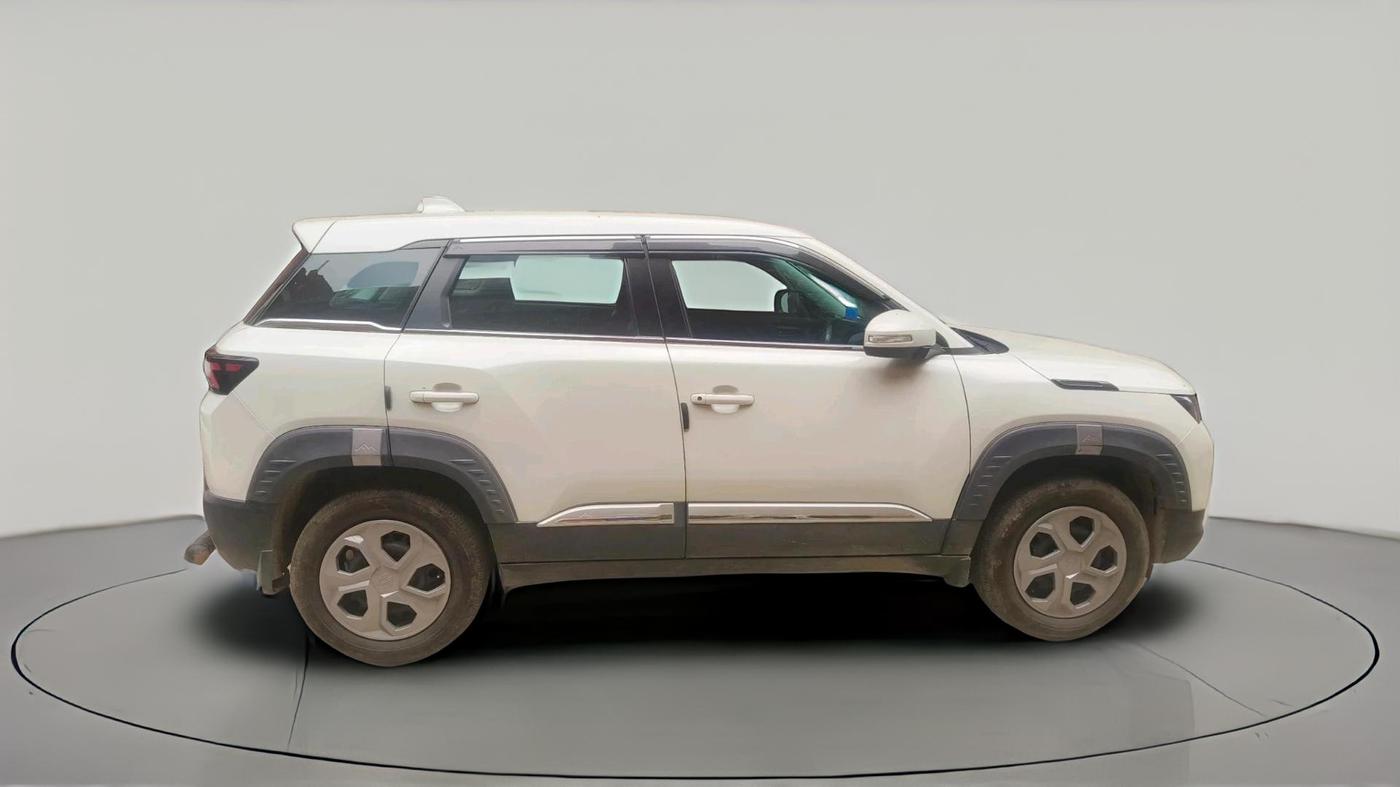 2025 Maruti BREZZA LXI S- CNG, CNG, Manual, 10,175 km, exterior