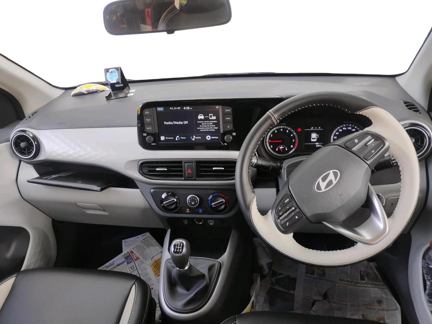 2026 Hyundai GRAND I10 NIOS SPORTZ 1.2 KAPPA VTVT CNG, CNG, Manual, 2,257 km, interior