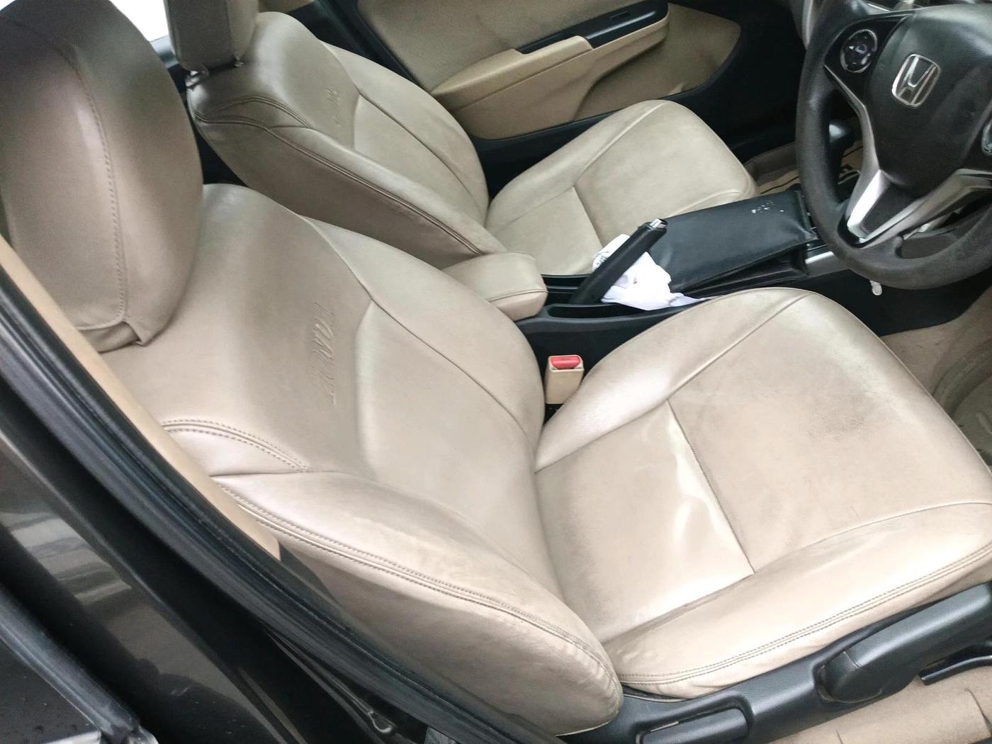 2017 Honda City 1.5L I-VTE V CVT, Petrol, Automatic, 1,29,156 km, interior