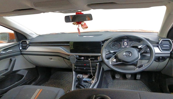 2021 Skoda KUSHAQ AMBITION 1.0L TSI MT, Petrol, Manual, 13,263 km, interior