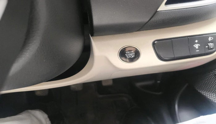 2019 KIA SELTOS HTX 1.5 PETROL, Petrol, Manual, 95,270 km, interior