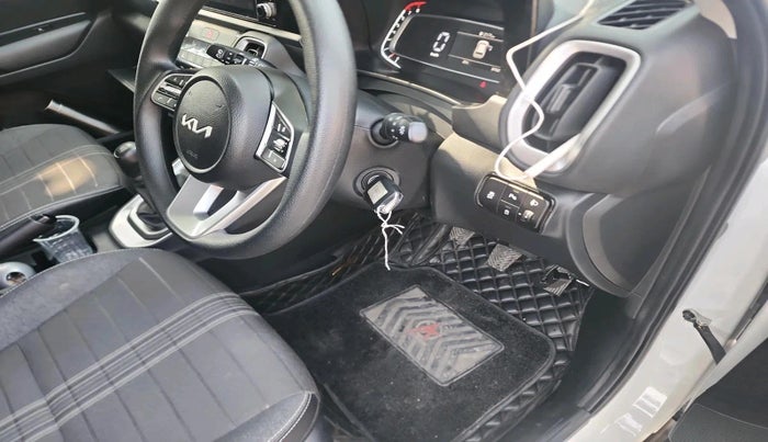 2024 KIA SONET HTK (O) 1.2 Petrol MT, Petrol, Manual, 3,702 km, interior