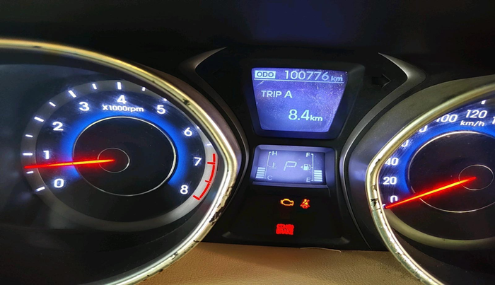 2013 Hyundai New Elantra 1.8 SX AT VTVT, Petrol, Automatic, 1,00,776 km, interior