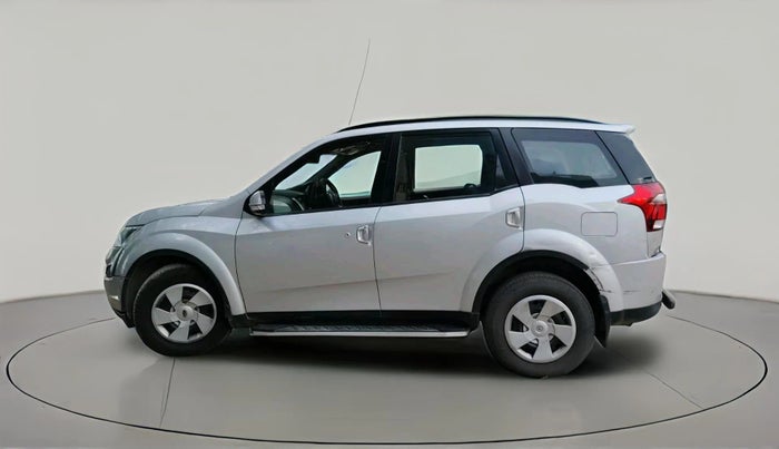 2019 Mahindra XUV500 W7 AT, Diesel, Automatic, 1,65,947 km, exterior