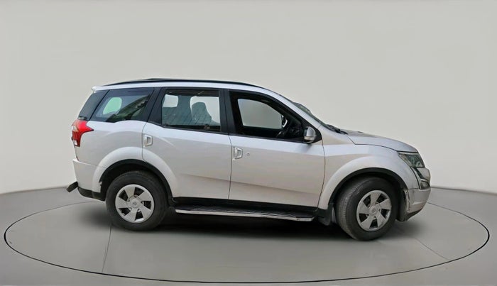 2019 Mahindra XUV500 W7 AT, Diesel, Automatic, 1,65,947 km, exterior