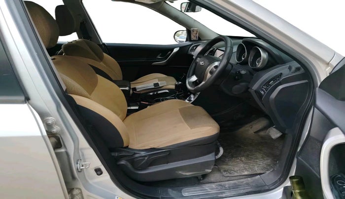 2019 Mahindra XUV500 W7 AT, Diesel, Automatic, 1,65,947 km, interior