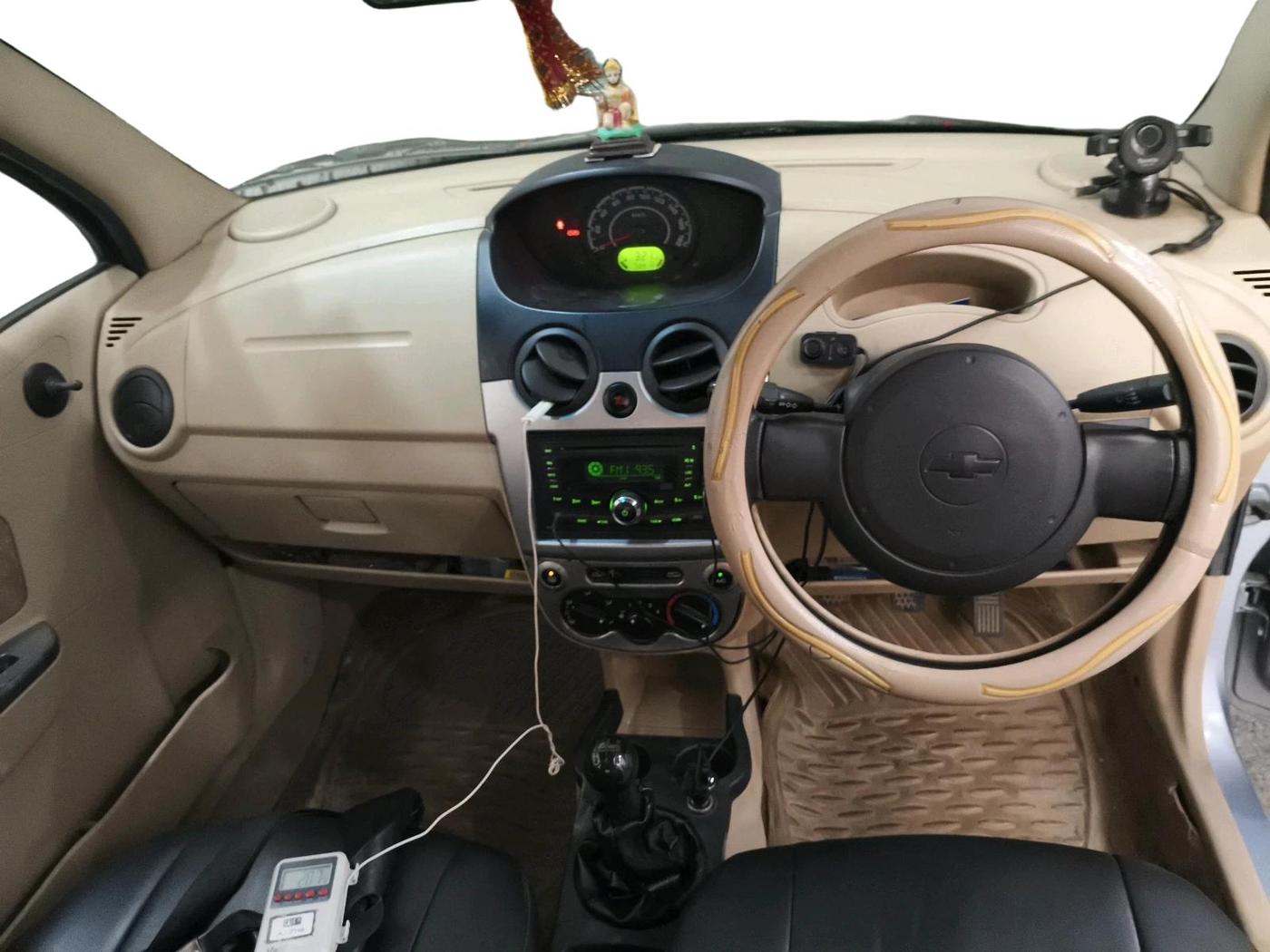 2011 Chevrolet Spark LT 1.0, CNG, Manual, 68,914 km, interior
