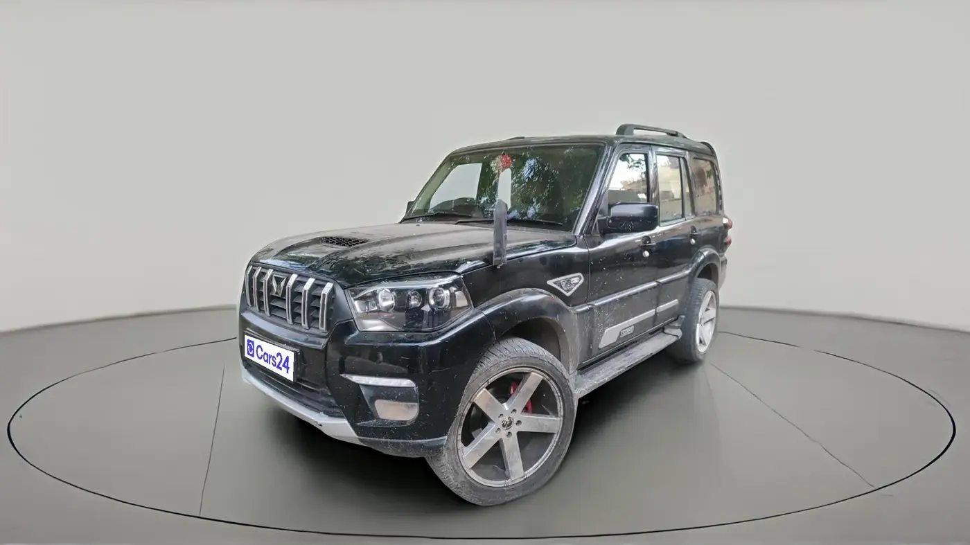 2024 Mahindra SCORPIO CLASSIC S 7STR, Diesel, Manual, 28,801 km, exterior