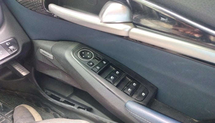 2022 KIA SELTOS X LINE 1.4 DCT, Petrol, Automatic, 33,108 km, interior