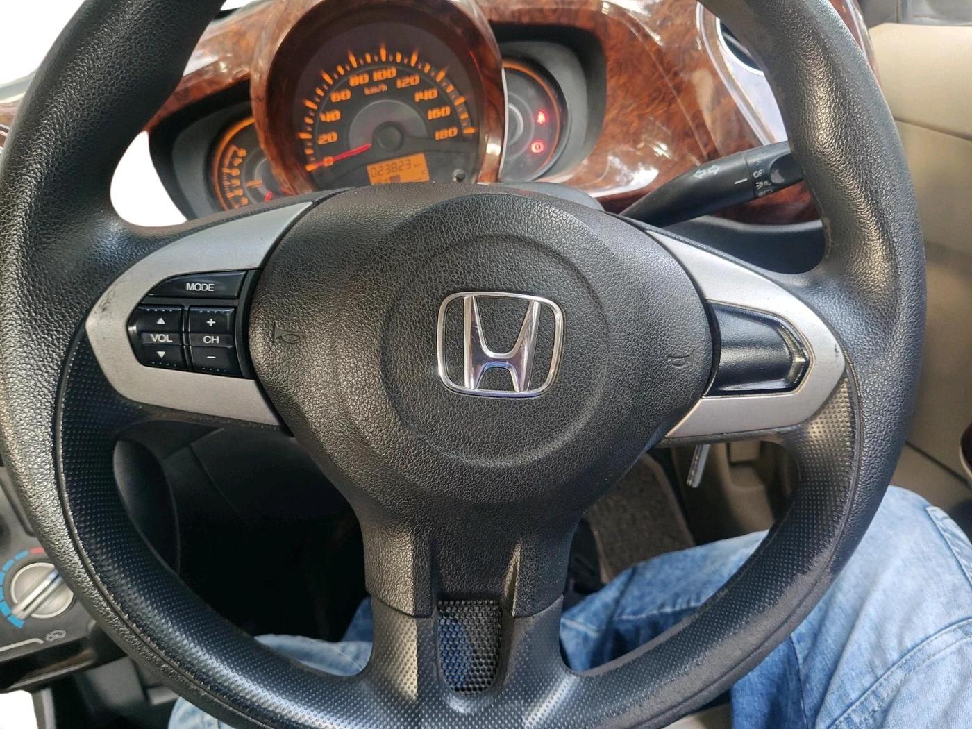 2014 Honda Amaze 1.2L I-VTEC S, Petrol, Manual, 23,823 km, interior